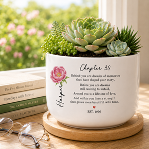 Personalized 30th Birthday Gift For Women, 30th Birthday Flower Pot, Custom Name Chapter 30 Planter