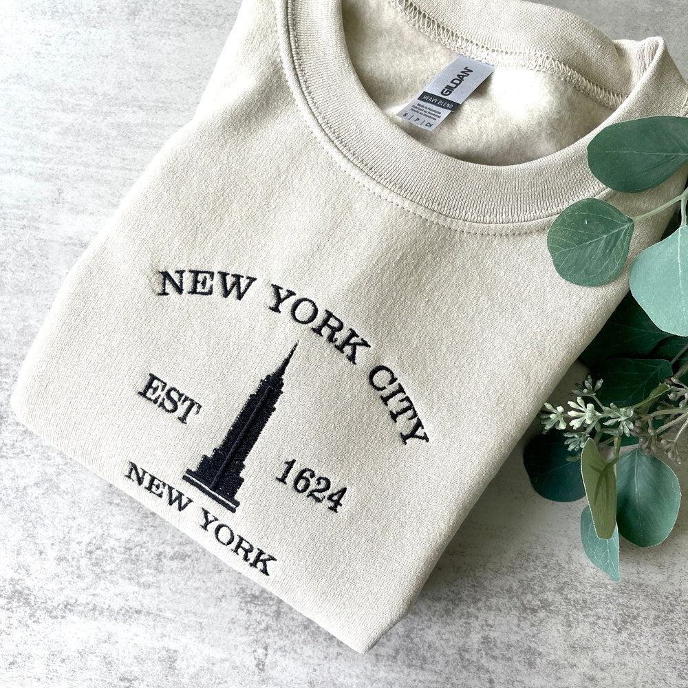 Embroidered New York Sweatshirt, Nyc Sweatshirt, City Sweatshirt, Embroidered City Trendy Sweatshirts, Empire State Building, Nyc Crewneck