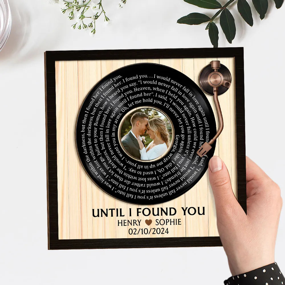 Custom Spiral Song Lyrics And Couple Photo - Personalized Wooden Plaque - Valentine's Day Gift For Couple