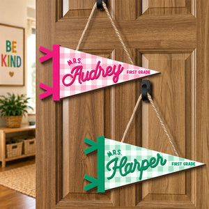 Personalized Teacher Door Hanger, Custom Teacher Name Sign, Pennant Flag Classroom Door Sign, Classroom Decor, Teacher Gift, Back To School