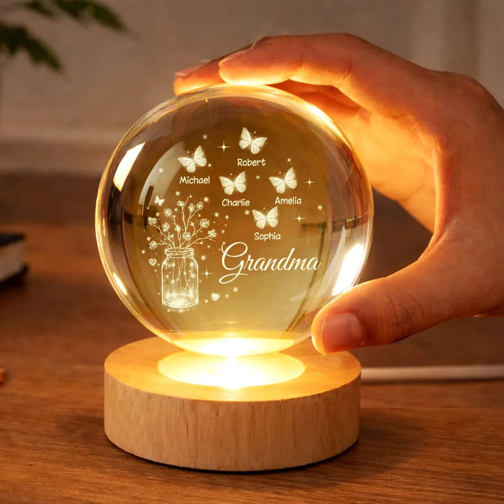 Mom Grandma Butterfly Flower Jar - Personalized Crystal Ball LED Night Light - Sentimental Gift for Grandma, Mom, Mother's Day Gift