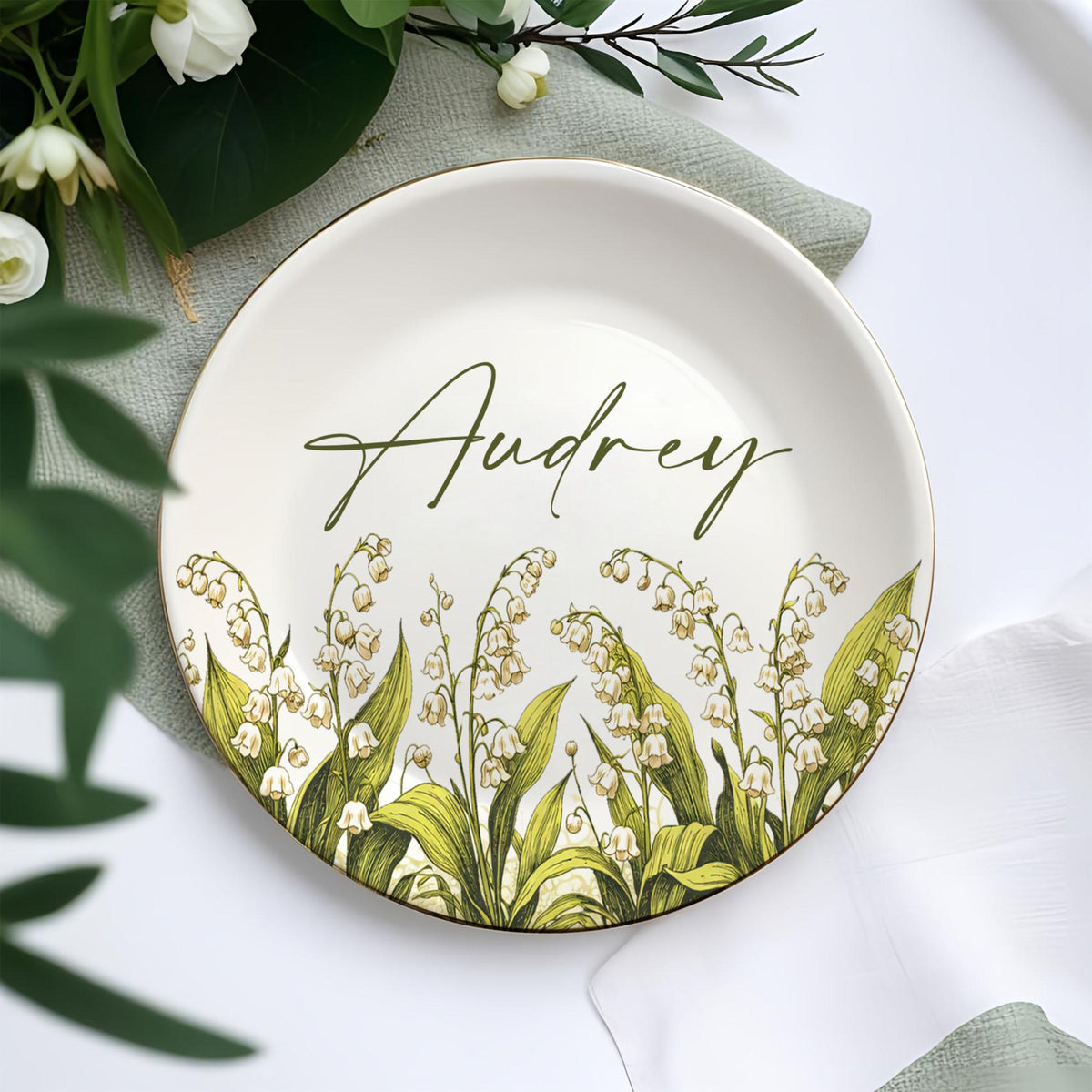 Personalized Birth Flower Jewelry Dish, Custom Trinket Dish For Her, Mother's Day Giff Mom Ring Holder,Bridesmaid Gift,Birthday Jewelry Tray
