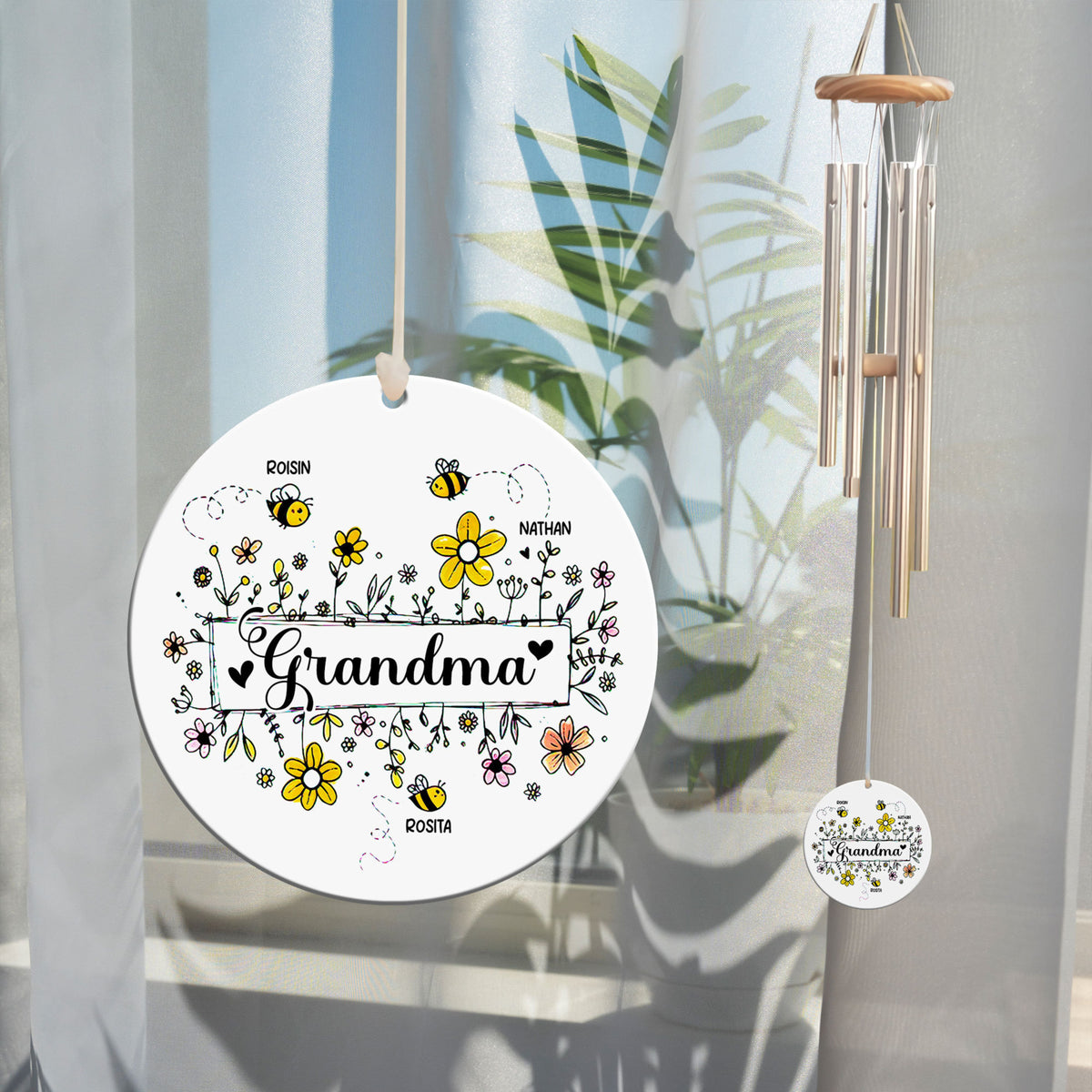 Grandma Bee Flower Wind Chimes, Cute Grandkid Bee, Personalized Wind Chime, Mother's Day Gift, Gift for Grandma