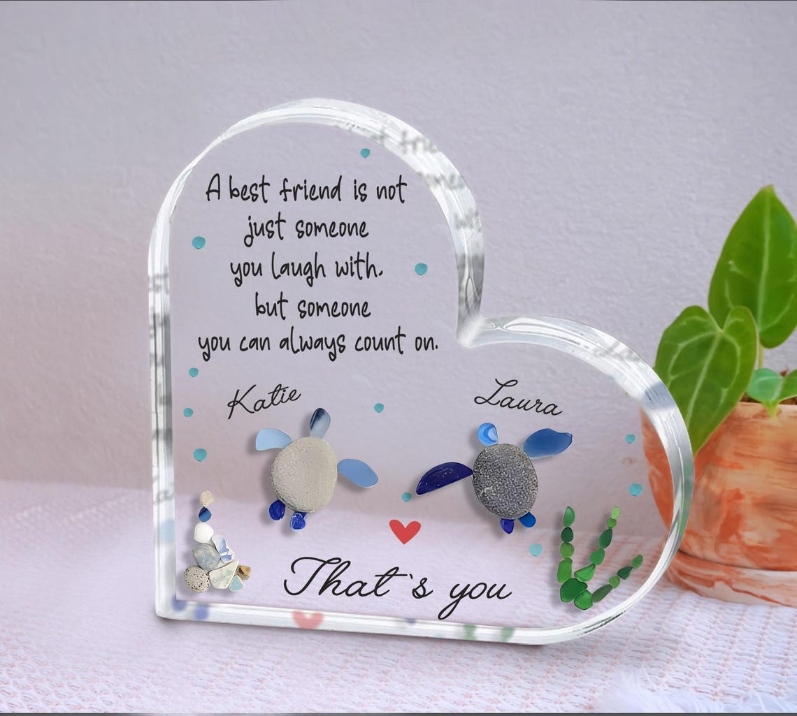 Personalized Heart Acrylic Friendship Gift, Sea Glass Turtle Keepsake for Best Friends, Custom Names Pebble Art, Besties Plaque Gift for Her