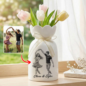 Custom Line Portrait Flower Vase, Personalized Ceramic Flower Vase with Couple Photo Drawing, Wedding Anniversary
