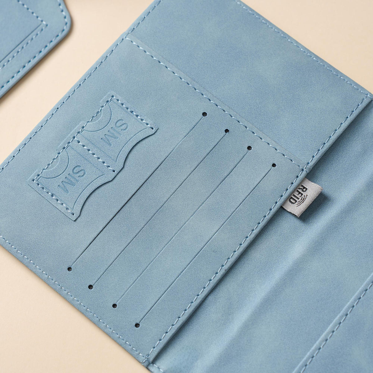 Personalized Passport Holder & Luggage Tag Set RFID Protection for Travelers, Custom Travel Gift