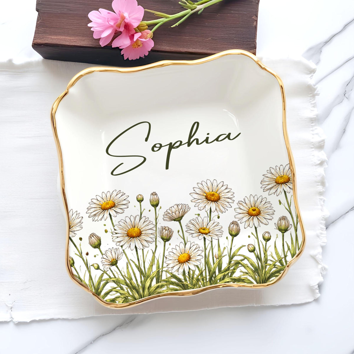 Personalized Birth Flower Jewelry Dish, Custom Trinket Dish For Her, Mother's Day Giff Mom Ring Holder,Bridesmaid Gift,Birthday Jewelry Tray