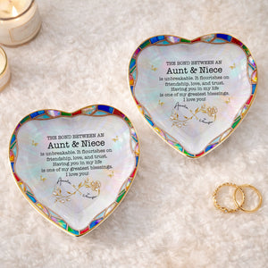 Aunt & Niece Bond - Personalized Heart-Shaped Jewelry Dish - Keepsake Gift with Names & Message