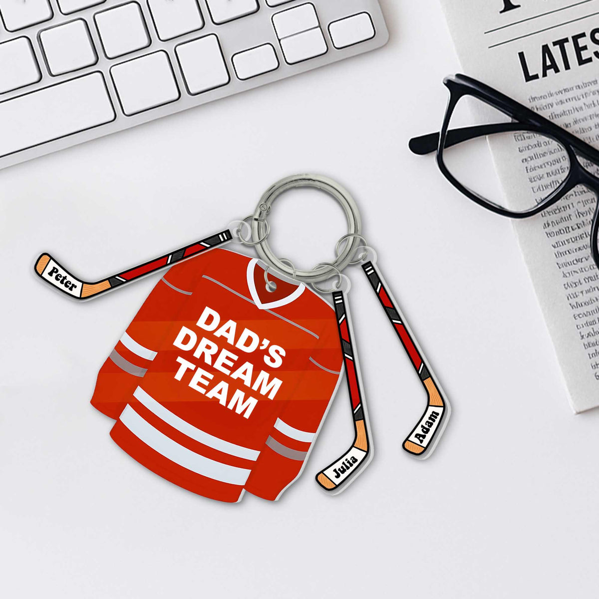 Dad's Dream Team Hockey Keychain Personalized Gift with Kids' Names on Sticks, Custom Father s Day Gift for Hockey Dad Fans