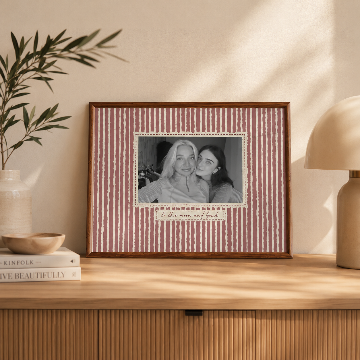 Best Friend Photo Gift Print - Personalised Birthday Gifts for Bestie or Sister - Vintage Stripe Wall Decor 62546b97-b2e5-4a5a-9ab1-2f3f5d936a50-417bb7de-1e58-4196-a107-3f9f4bd73316.png