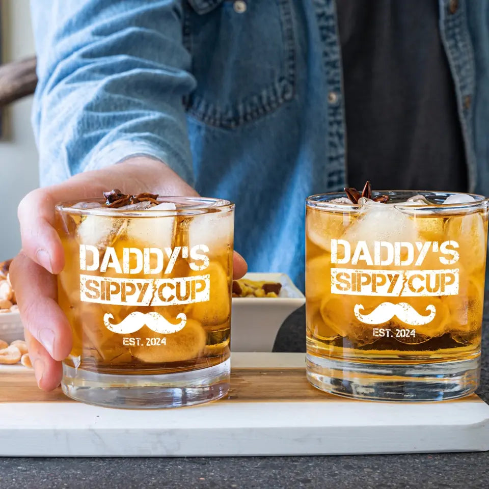 Funny Gift for New Dad Daddy's Sip Cup Whiskey Glass, Dad Gift, Father's Day Gift