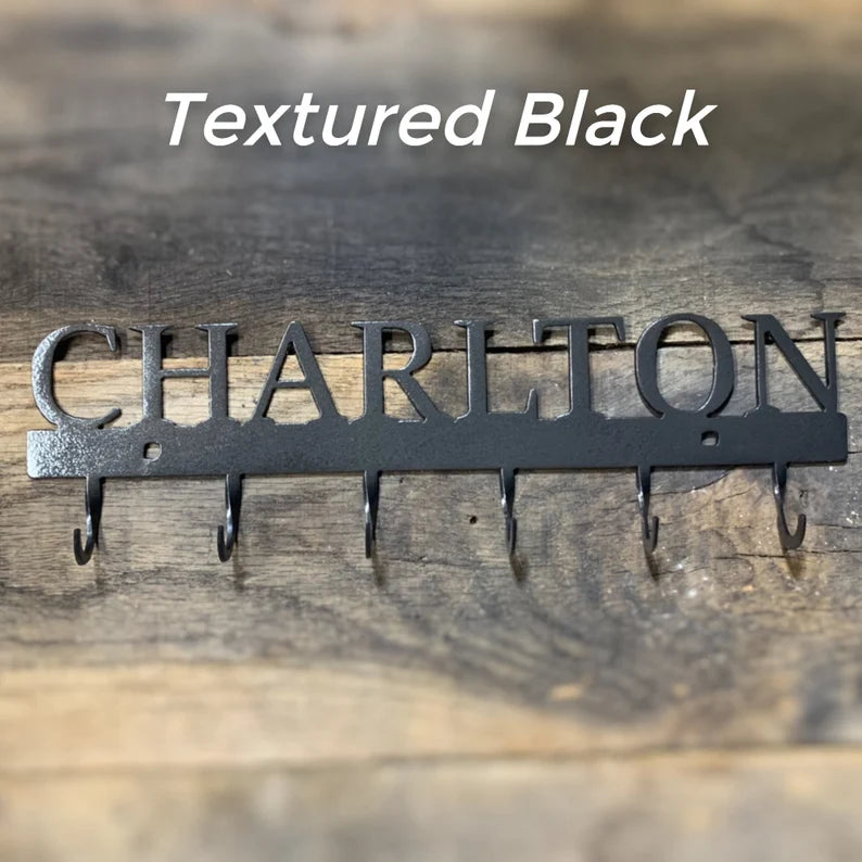 Custom Metal Key Rack with Name – Personalized Key Holder – Wall Mounted Entryway Organizer 69c86f91-bbcd-444c-bdbe-c597752fc044-ds-3-.webp