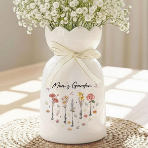 Personalized Birth Month Flower Vase, Gift for Planter Lovers, Outdoor Flower Pot, Birth Flower Mom Gifts, Mother's Day Gift, Family Name