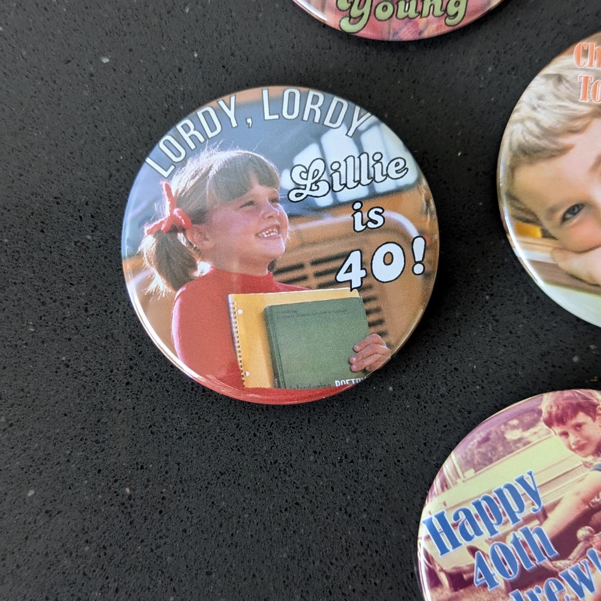 Custom 40th Birthday Party Favor Milestone Birthday Photo Pins Adult Party Favors Face Cut Out Buttons Funny Pin Badge Button for Birthdays
