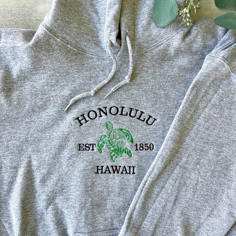 Embroidered Honolulu Hawaii Sweatshirt, Hawaii Hoodie, Crewneck Sweatshirt, Graphic Sweatshirt, Trendy Sweatshirt, Aesthetic Sweatshirt