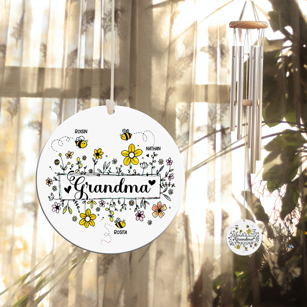Grandma Bee Flower Wind Chimes, Cute Grandkid Bee, Personalized Wind Chime, Mother's Day Gift, Gift for Grandma