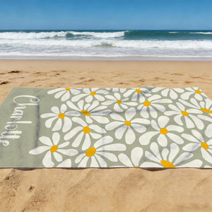 Personalized Daisy Floral Beach Towel, Custom Name Pool Towel for Girls, Bithday Party Gift For Kids, Tropical Vacation Gift, Beach Lover's Gift