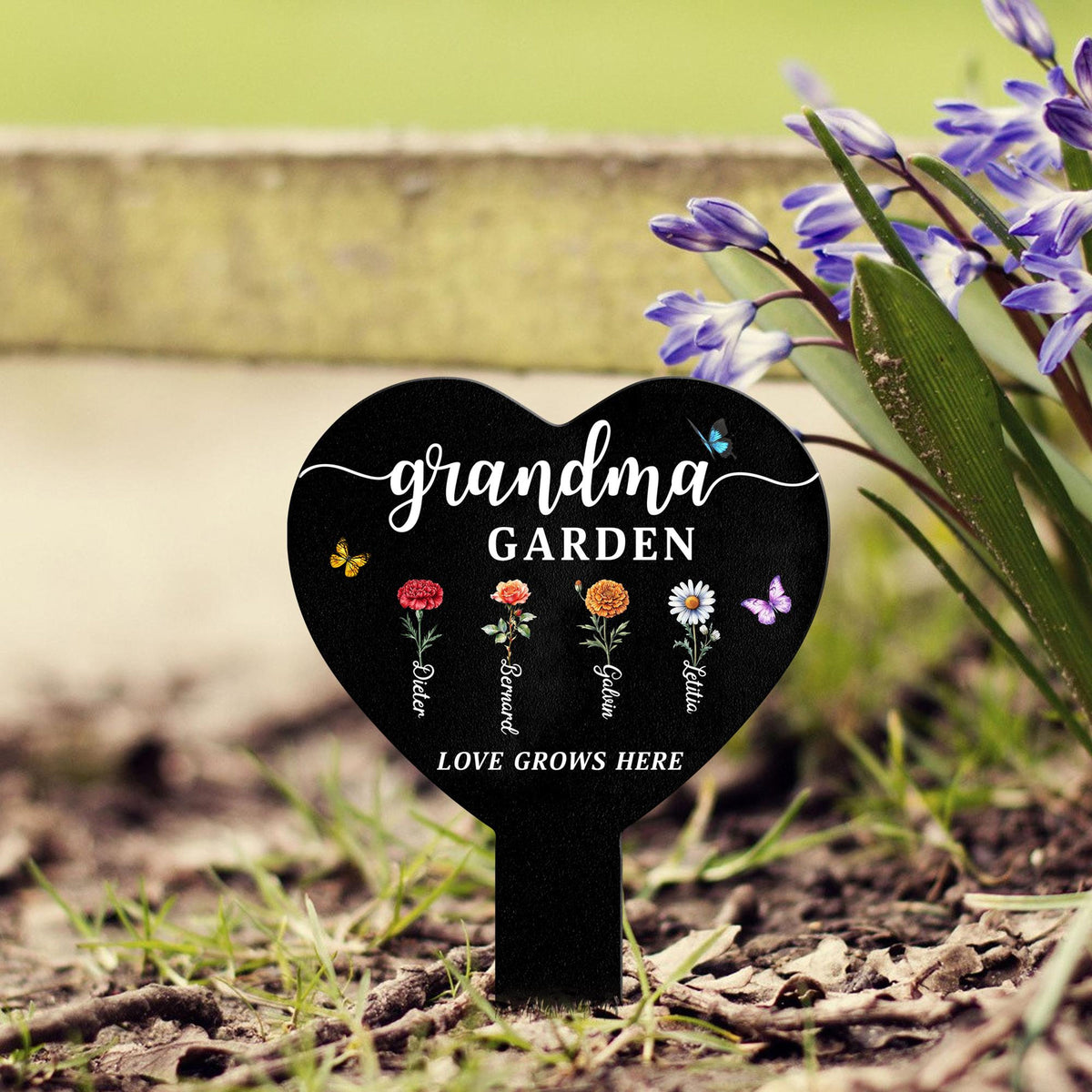Personalized Grandma Garden Sign, Metal Flower Garden Stake with Grandkids' Names, Heart Shaped Yard Decor, Nana's Blessings