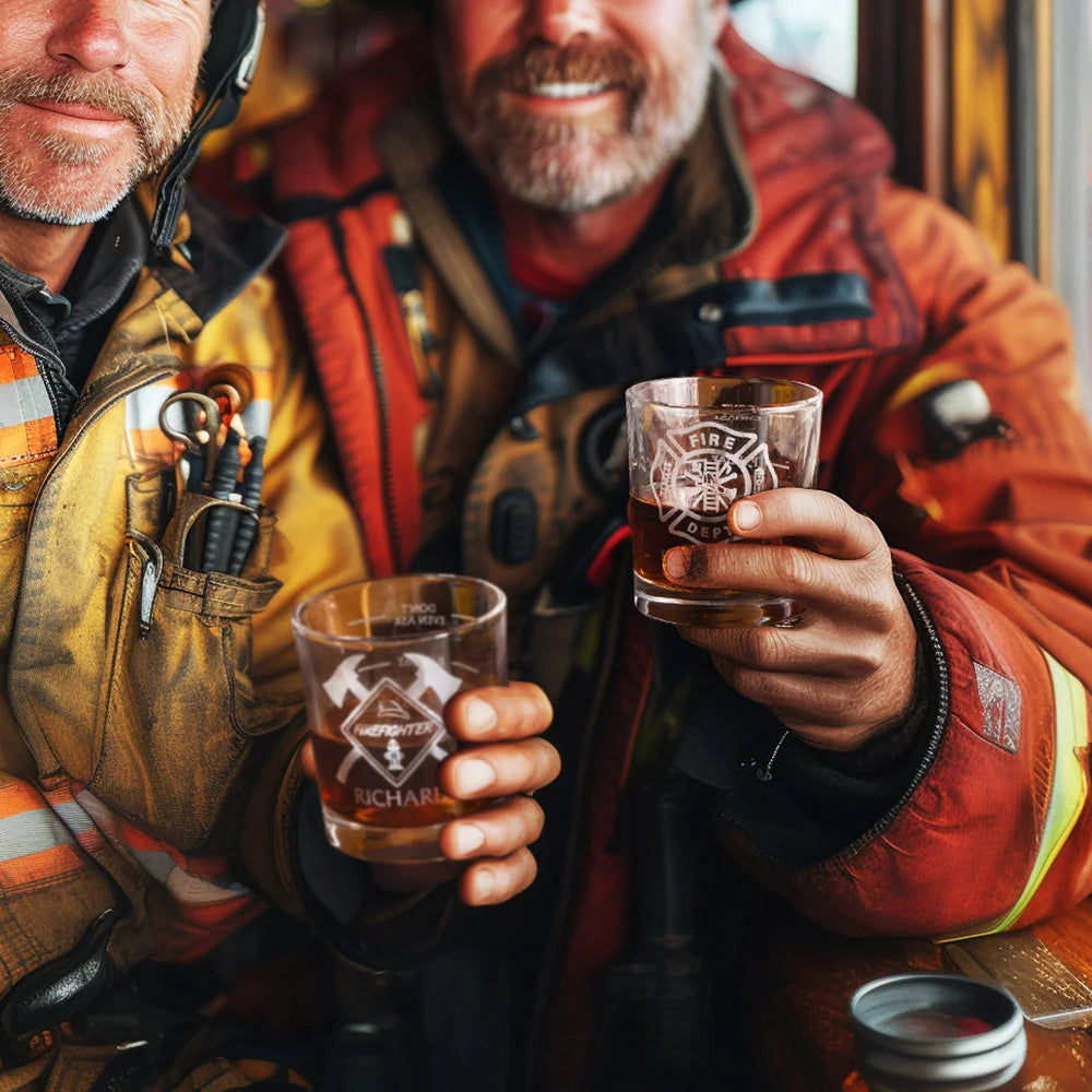 Personalised Firefighter Badge Etched Whisky Glass with Text Birthday Retirement Gift for Firefighter