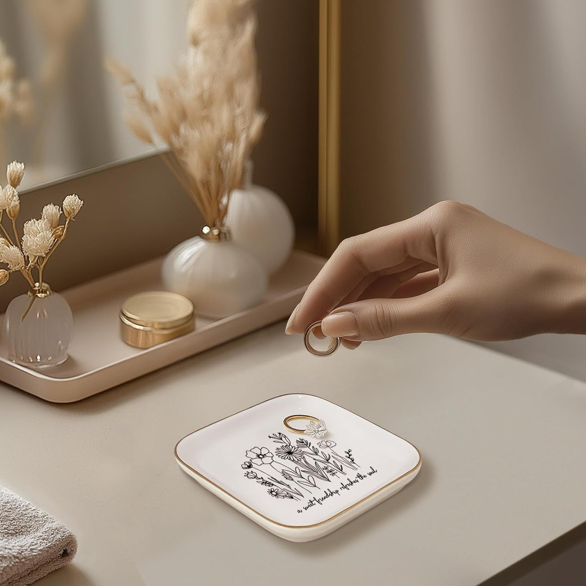 A Sweet Friendship Refreshes The Soul - JewelryTray,Friendship Gifts for Women,Bible Verse Jewelry Dish,Christian Gifts Jewelry Dish,Best Friend Birthday Gifts for Women