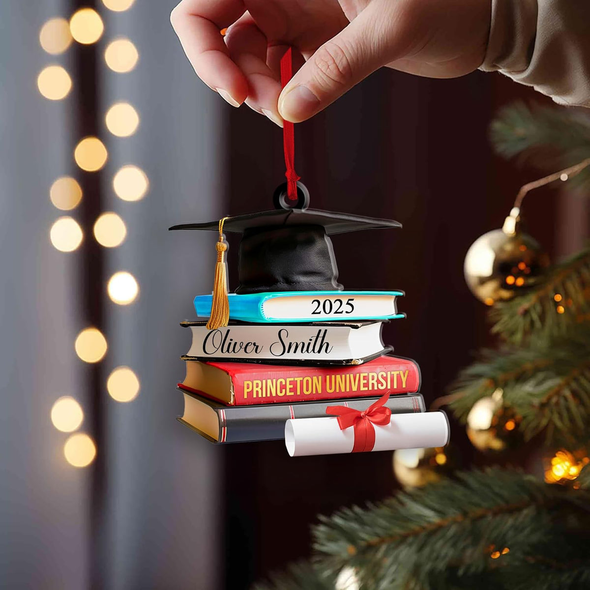 Personalized Graduation Ornament 2025, Custom Name Grad Cap w/Books Scroll Acrylic 2D Ornaments, Class of 2025 Graduated Keepsake, High School College Bachelor Congratulation Christmas Xmas Gifts