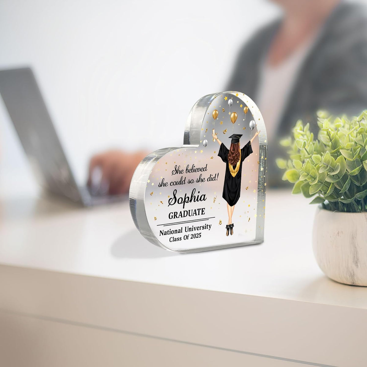 Personalized Class of 2025 Plaque - Inspirational Graduation Gifts For Women - Senior 2025 Gifts For Her - College Grad Gifts - Graduate Gifts - Custom Name Acrylic Plaque Table Decoration