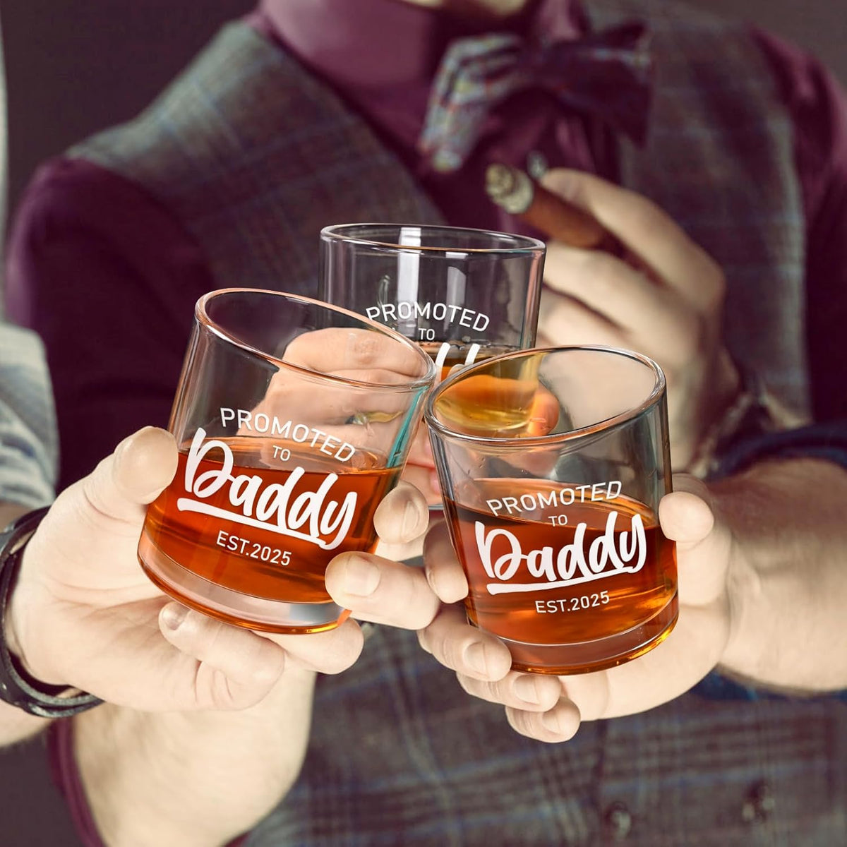 New Dad Gifts for Men, Promoted to Daddy Est 2024 Whiskey Glass, Gifts for New Dad New Daddy Dad to be First Time Dad Expecting Dad, New Dad Gifts for Fathers Day