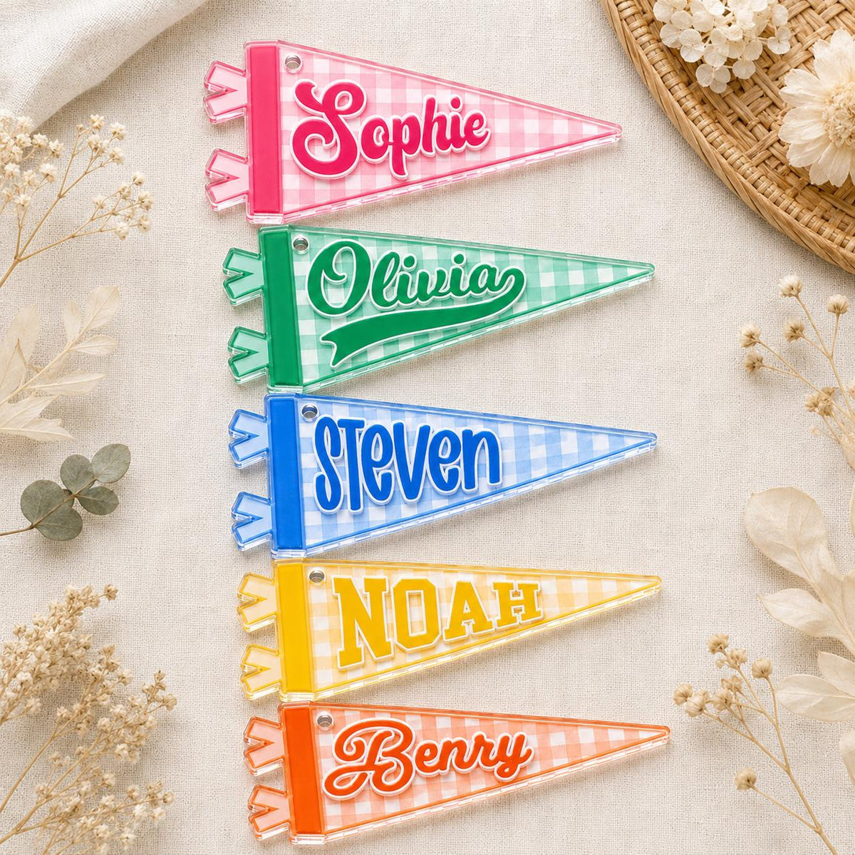 Personalized Kids Name Tag, Backpack Name Keychain, Custom Pennant School Bag Tag, Lunch Box Tag for Kids, Back to School Gift