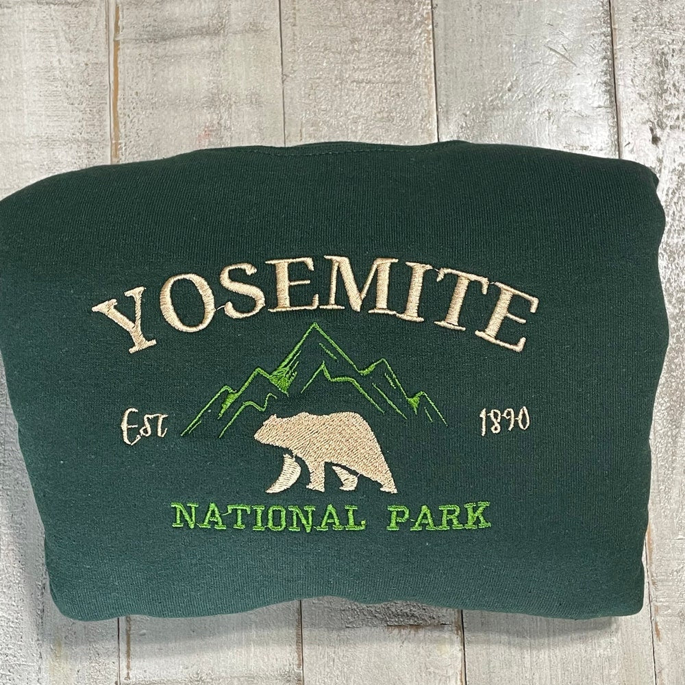 Yosemite National Park Embroidered Crewneck-Embroidered Crewneck-National Park Sweatshirt 4