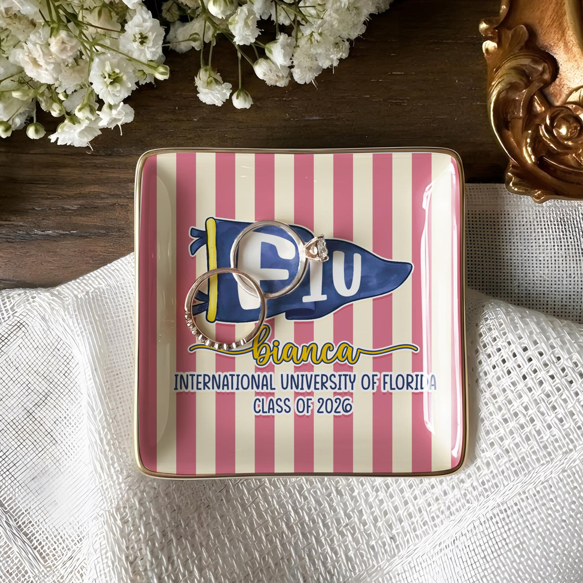 Custom School Pennant Flag Ring Dish, Personalized College Graduation Gifts for Her, Class of 2026 Keepsake Gift
