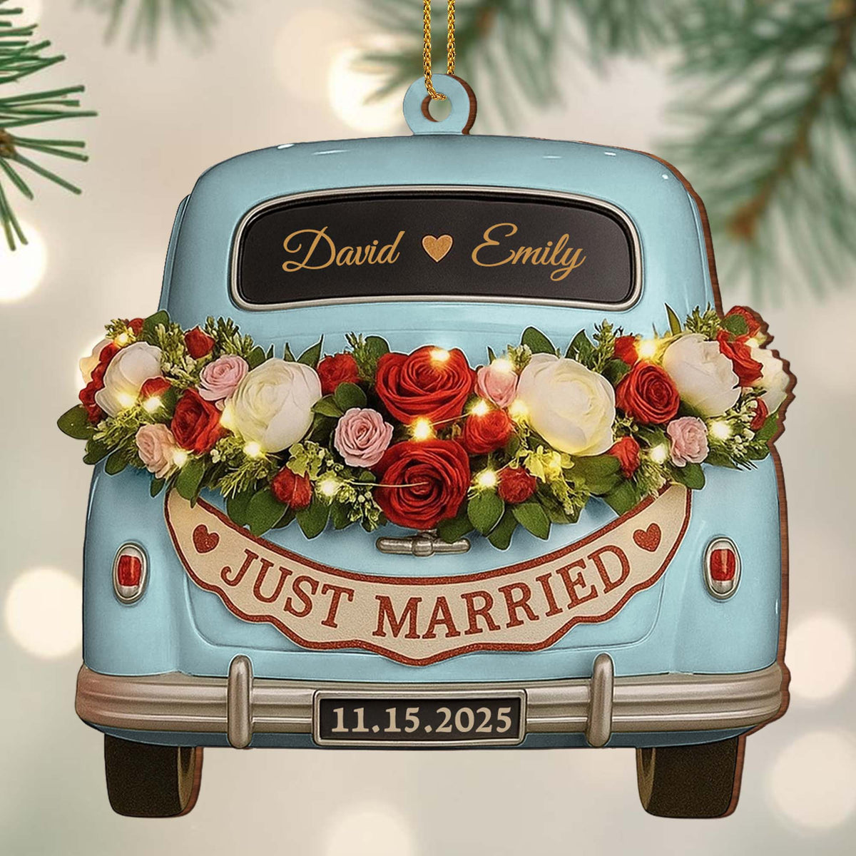 Just Married, Vintage Car With Flower Wreath, Personalized Wooden Ornament, Gift for Couples and Newlyweds