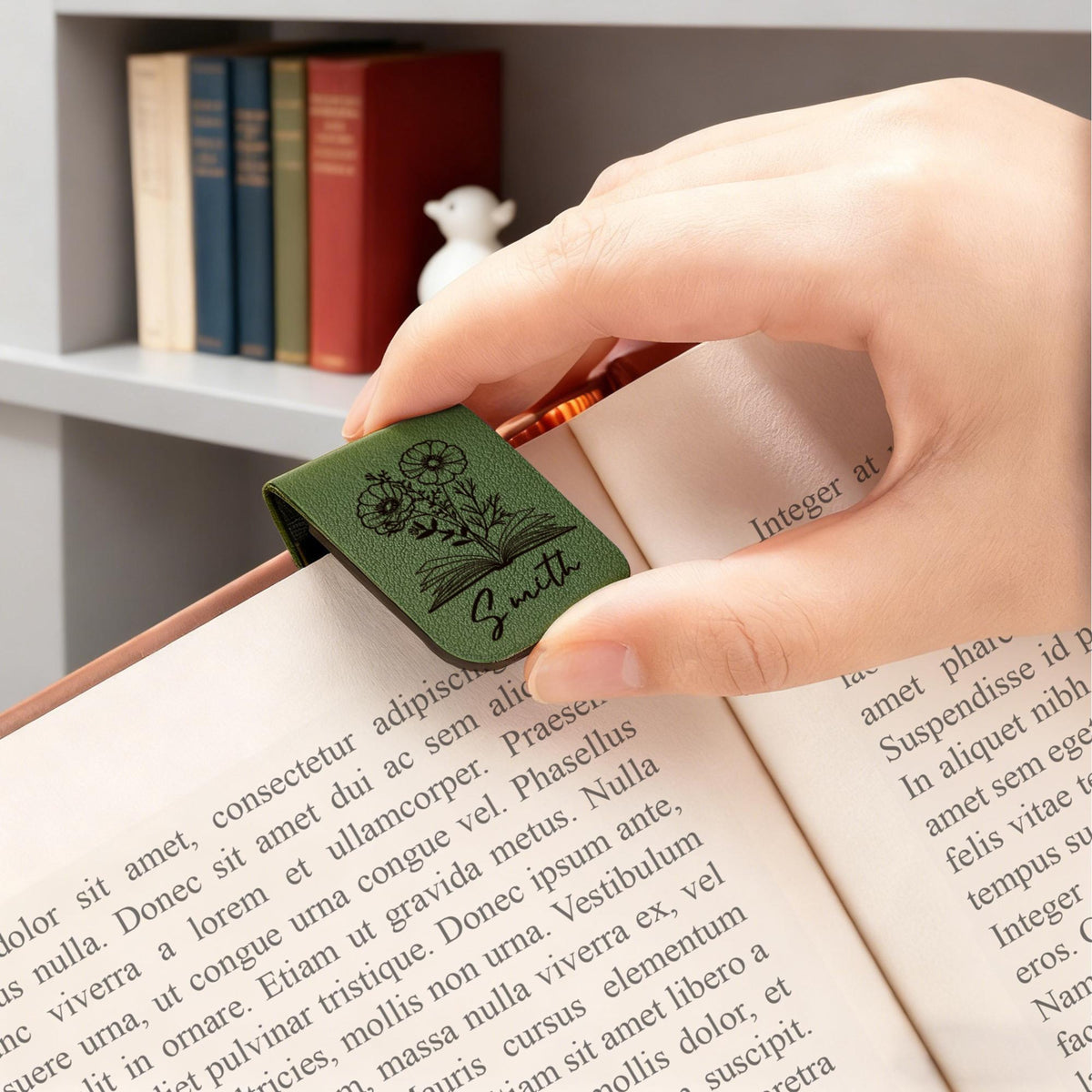Personalized Leather Magnetic Bookmark, Engraved Birth Flower Book Mark Gifts 7b5d2ca8-4e37-4cc3-8b32-98c1918b3709-5.jpg