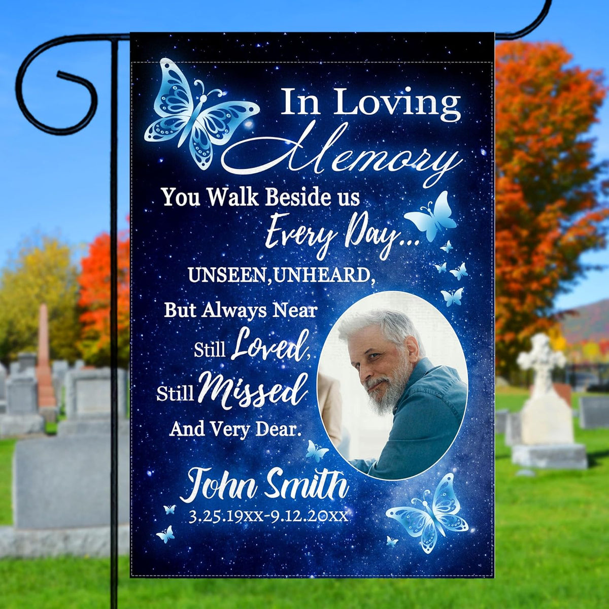 Custom Double Sides Memorial Flag with Photo Personalized Garden Flag in Loving Memory Garden Flags for Outdoor Yard Home Cemetery Farmhouse Porch Patio DecorationsGrave