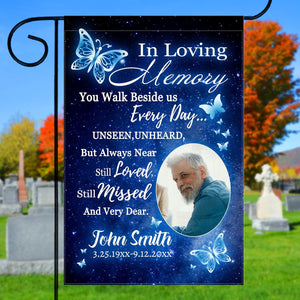 Custom Double Sides Memorial Flag with Photo Personalized Garden Flag in Loving Memory Garden Flags for Outdoor Yard Home Cemetery Farmhouse Porch Patio DecorationsGrave