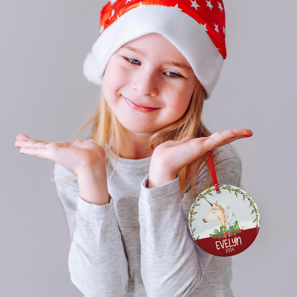 Personalized 2025 Christmas Ornaments for Kids, w/Optional Themes, Name & Date - Customized Christmas Hanging Ornament Gifts for Kids, Round Xmas Ornament