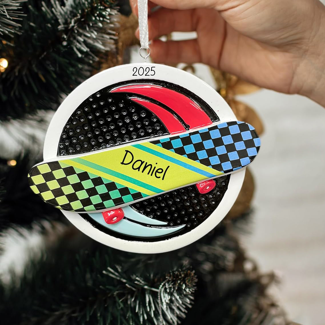 Personalized Skateboard Christmas Ornament 2025 - Free Customization | Skateboarder Xmas Tree Decoration | Skate Board Skateboarding Keepsake Gift for Boys & Girls - Custom Name & Year