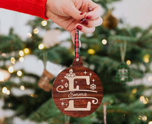 Christmas Initial Ornaments w/Name - 9 Pattern - Personalized Xmas Round Ornament Decor for Christmas Tree - Customized Noel Wood Gifts - Custom Wooden Circle D corations