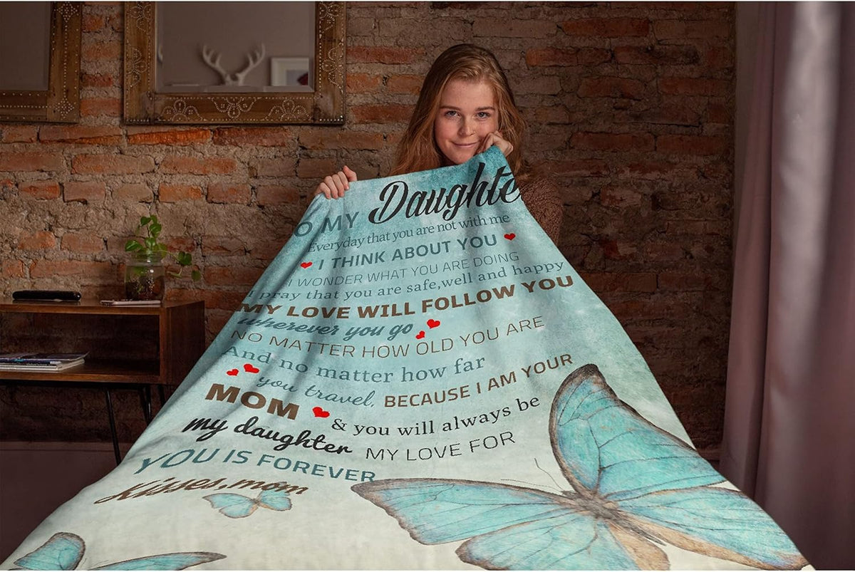 Daughter Blanket to My Daughter Letter from Mom Gifts Letter Printed Throw Fleece Flannel Blankets Birthday Gifts for Daughter Adult Mother Daughter Gift from Mom