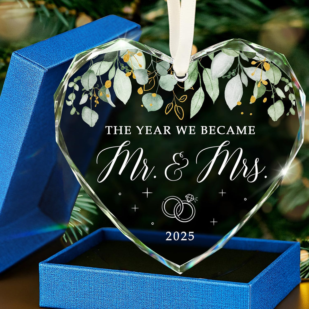Wedding Gifts for Couples 2025 - Mr and Mrs Gifts - Bridal Shower, Bride Gift, Wedding Ideas for Newlywed, Bride, Future Mr & Mrs - Just Married Glass Ornament 2025, 1st Married Decorations