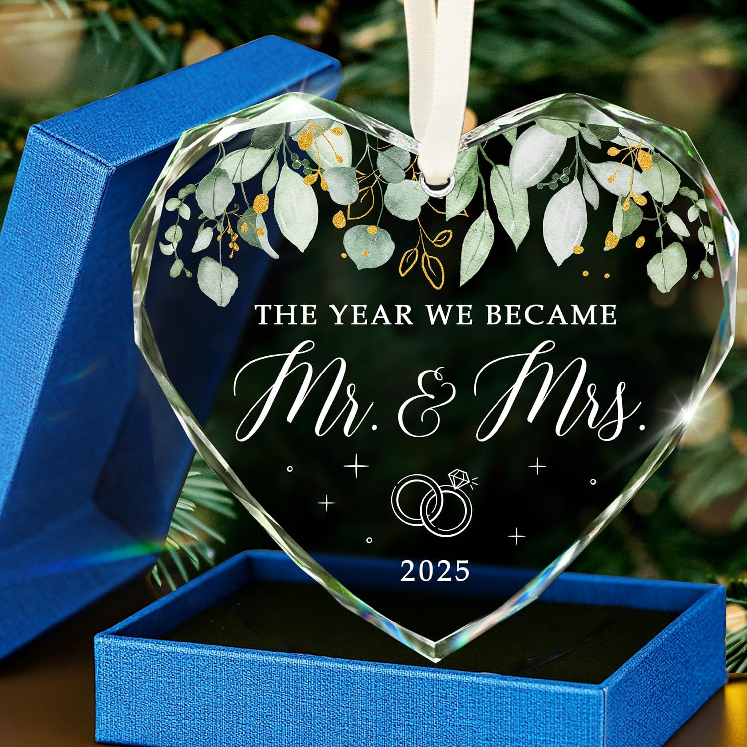 Wedding Gifts for Couples 2025 - Mr and Mrs Gifts - Bridal Shower, Bride Gift, Wedding Ideas for Newlywed, Bride, Future Mr & Mrs - Just Married Glass Ornament 2025, 1st Married Decorations