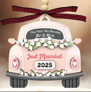 Wedding Gifts for Couples 2025 - Wood Hanging Ornament for Bride & Groom, Mr & Mrs - Wedding Decor Newlywed Gift, Bridal Shower Present for Married Couples