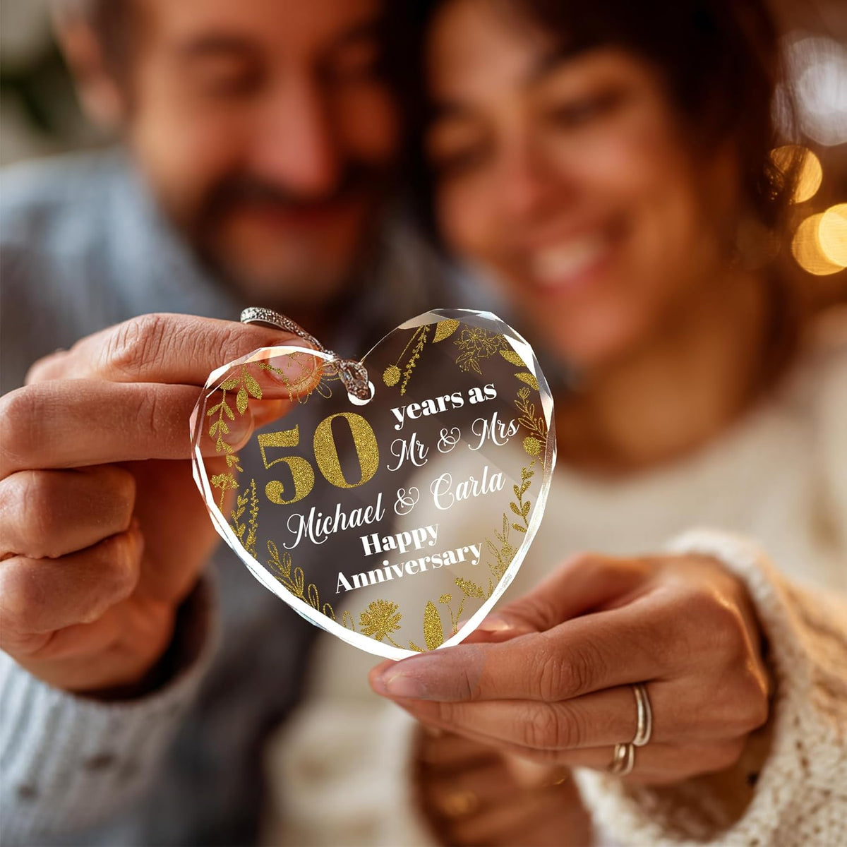 Personalized 50th Wedding Anniversary Glass Ornament Mr and Mrs Christmas Ornament 2025 Golden Anniversary Keepsake Gift for Parents Grandparents Couples Celebrating 50 Years