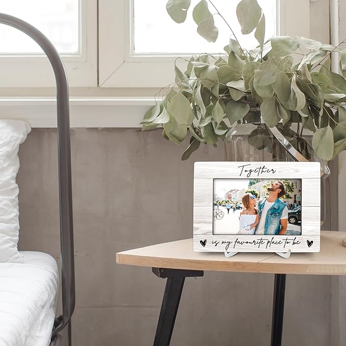 Couple Picture Frames, Engagement Wedding Gifts Photo Frame, Anniversary Couple Gifts for Boyfriend Girlfriend Newlywed, Romantic Mr And Mrs Love