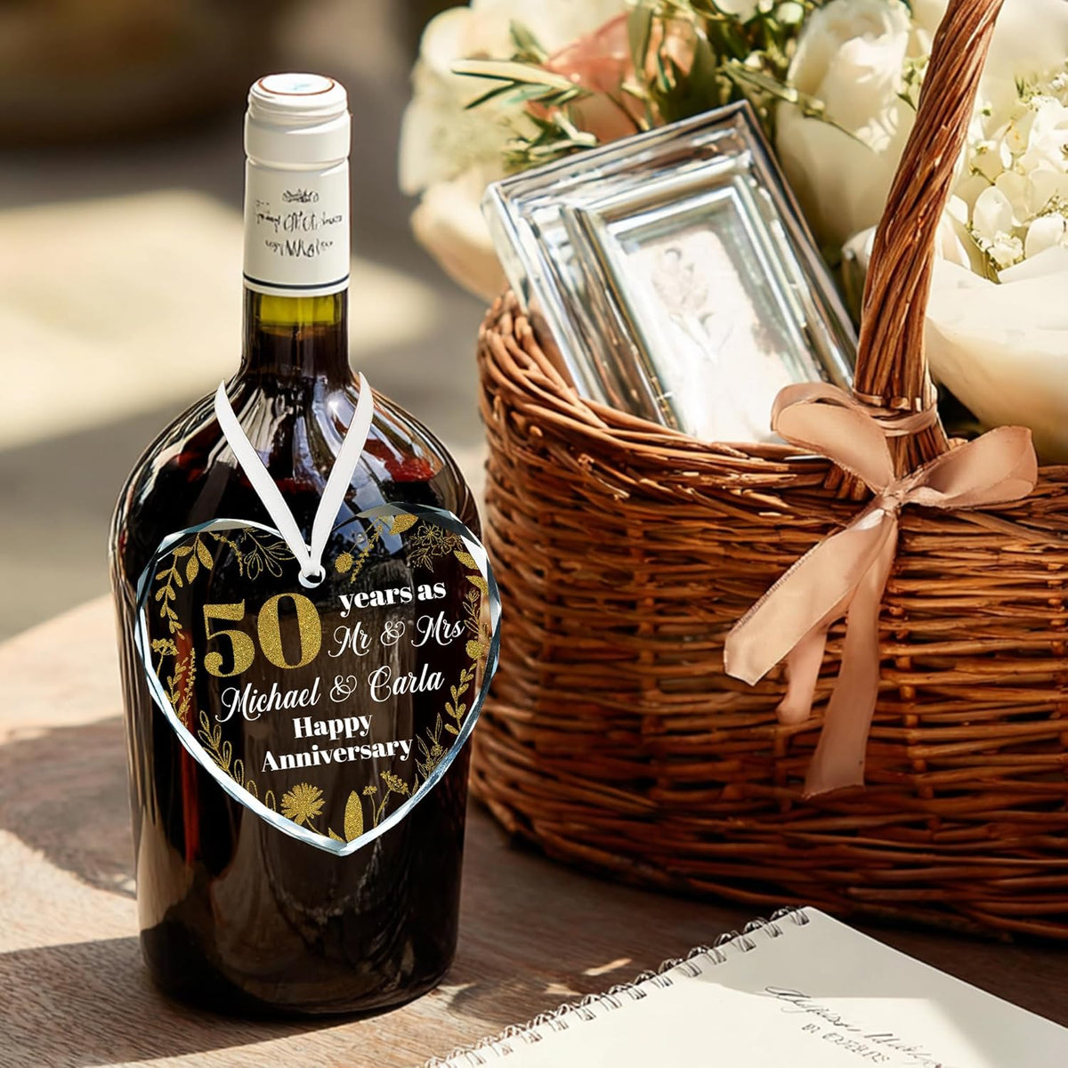 Personalized 50th Wedding Anniversary Glass Ornament Mr and Mrs Christmas Ornament 2025 Golden Anniversary Keepsake Gift for Parents Grandparents Couples Celebrating 50 Years