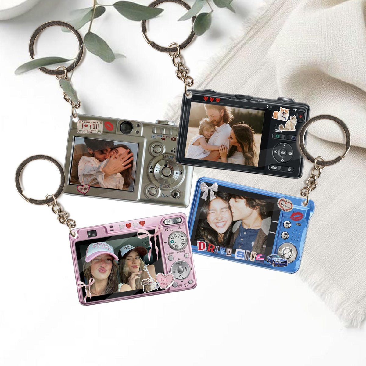 Personalized Digital Camera Keychain, Custom Picture Keychain, Anniversary Gift, Gift For him, Mother ‘s day Gifts, Vintage Couple Gifts 82192896-1615-40eb-a233-4caf367c112c-2.jpg