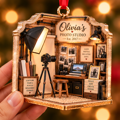 Personalized Piano Corner Christmas Ornament – Custom Name & Year, Piano Lover Gift, Pianist Christmas Gift, Piano Teacher Gift 855f6040-b842-4807-9a08-3d0d997f091e-t-i-xu-ng-97-.png
