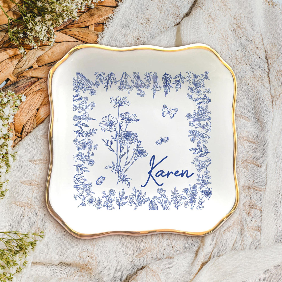 Personalized Birth Flower Trinket Dish, Custom Ceramic Jewelry Tray, Birthday Gift For Her