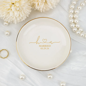 Still feels like we just got married - Personalized Jewelry Dish - Gift For Couples, Married Gift, Gift For Wife 8eeb6448-9527-4ce6-b82a-73e3ecc791a2-ban-5.png