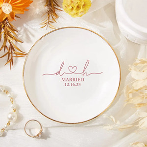 Still feels like we just got married - Personalized Jewelry Dish - Gift For Couples, Married Gift, Gift For Wife 8f607fab-6dd9-44b1-bc35-de1d6d2ece38-ban-4.png