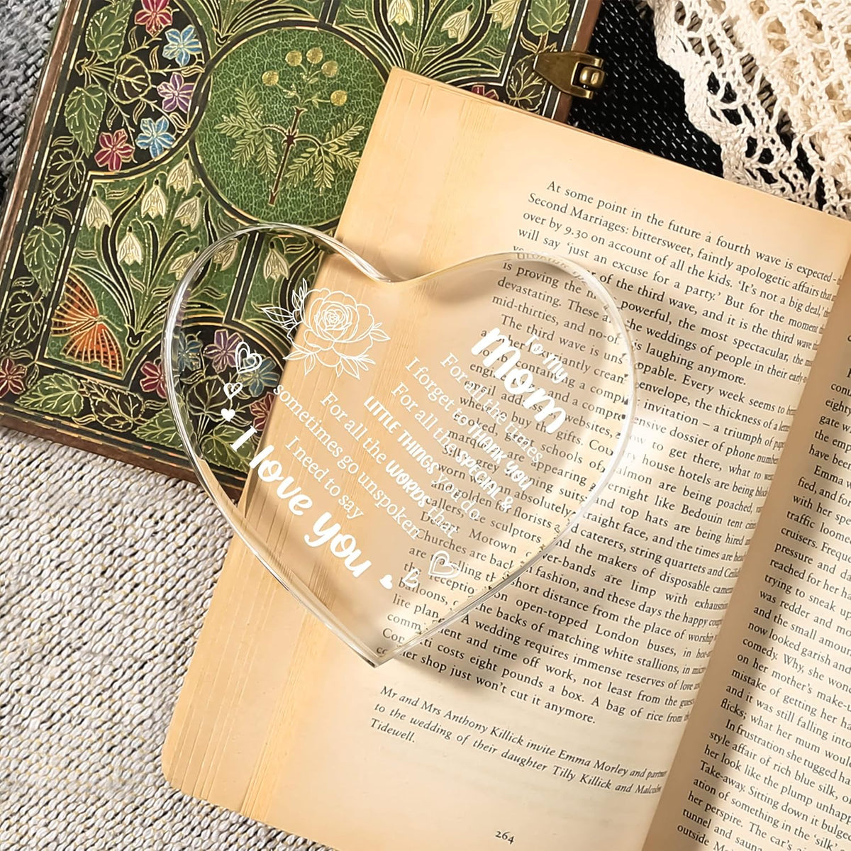 Mothers Day Gifts for Mom, Mom Birthday Gifts - Heart Shaped Acrylic Keepsake I Love You Mom Gifts from Son - Best Christmas Mother's Day Gifts from Daughter